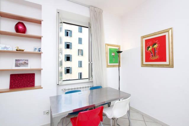 Modi Apartment Рим Екстериор снимка